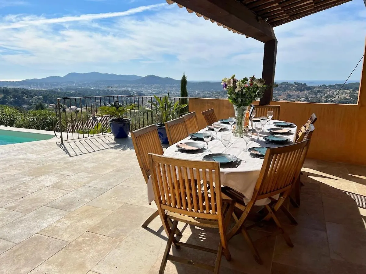 Magnifique Villa Au Calme, Vue Mer, Piscine Ollioules 0*,  France