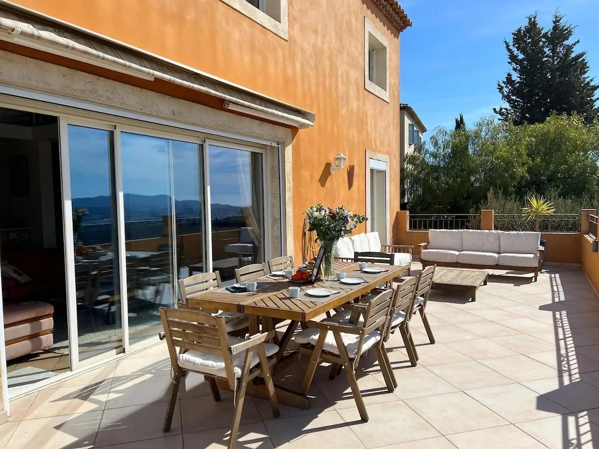 Magnifique Villa Au Calme, Vue Mer, Piscine Ollioules France